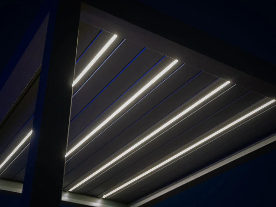 Pergolux skydance pergola lamelltak med LED lys